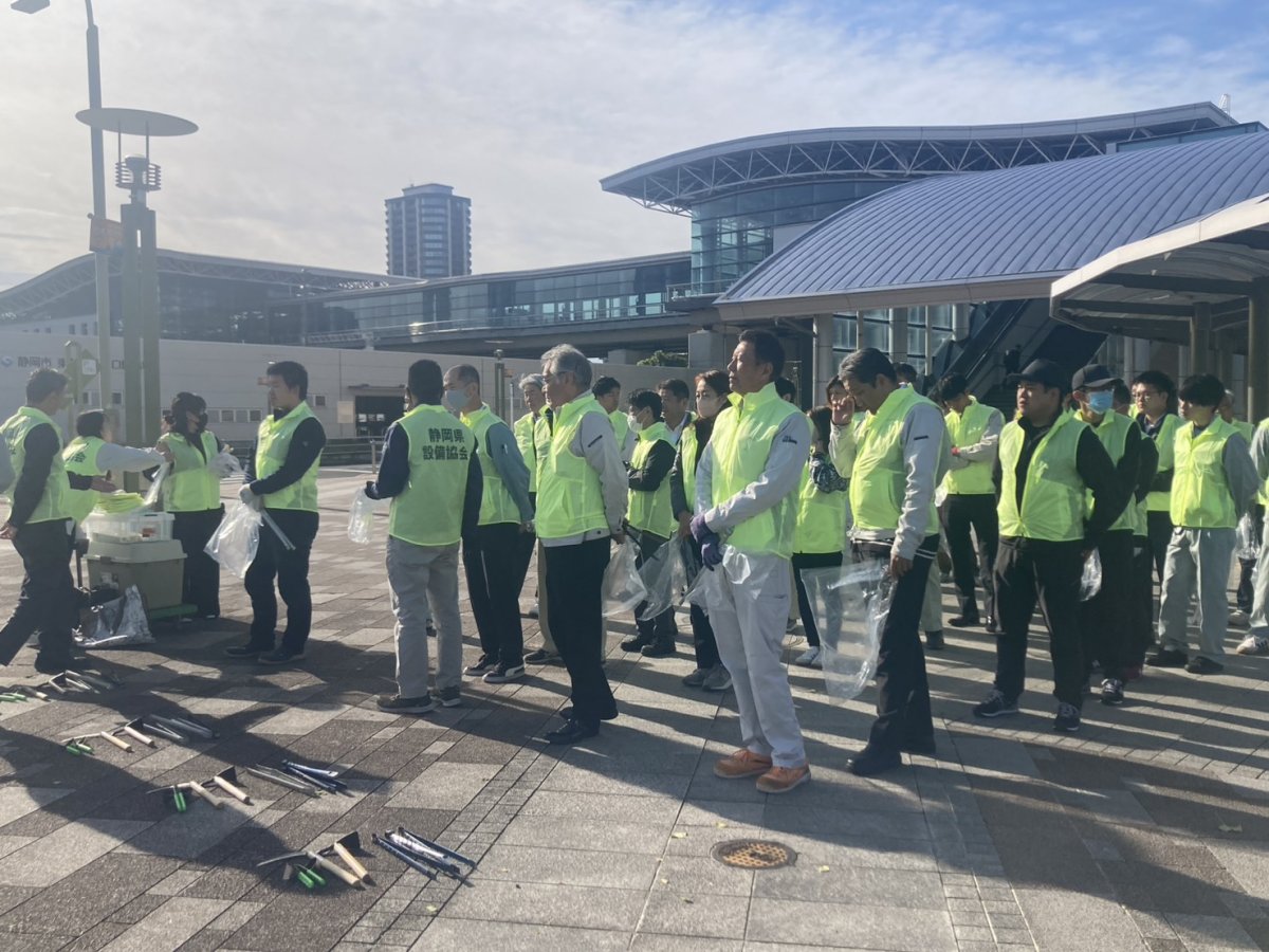 第4回 国道1号東静岡駅周辺清掃活動
